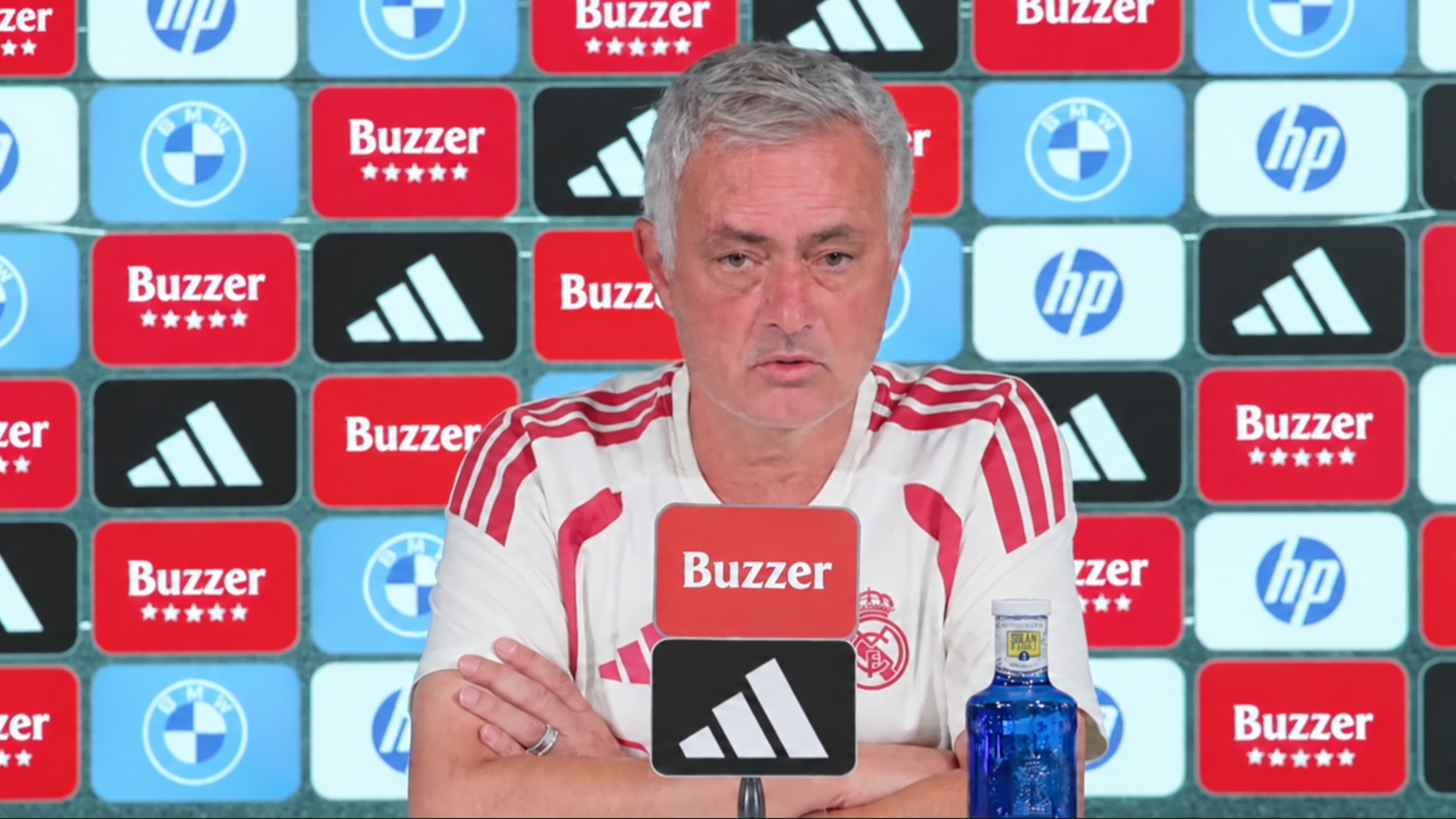 José Mourinho warns Real Madrid’s rivals after excellent start
