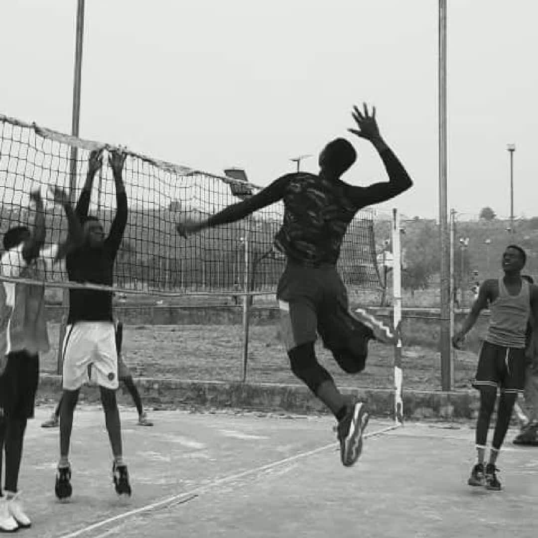 Post by bingham usman: #volleyball #buzzer #viral #fyp #sports #Daily #football #buzzer_fan_official #Game #trending #soccer #volleyball...