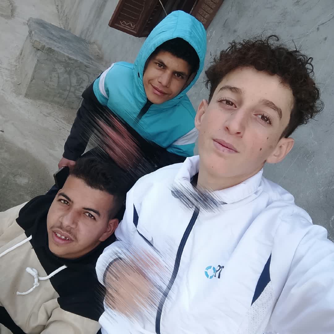 Post by ayoub bokrida: Ayoub$ #buzzer