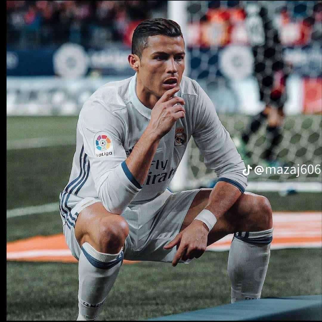 Post by Francisco Billionz: Christiano Ronaldo... #Game #buzzer_fan_official #Daily #sports #buzzer #ronaldo #tshepihustlemom #viralvideo #funny...