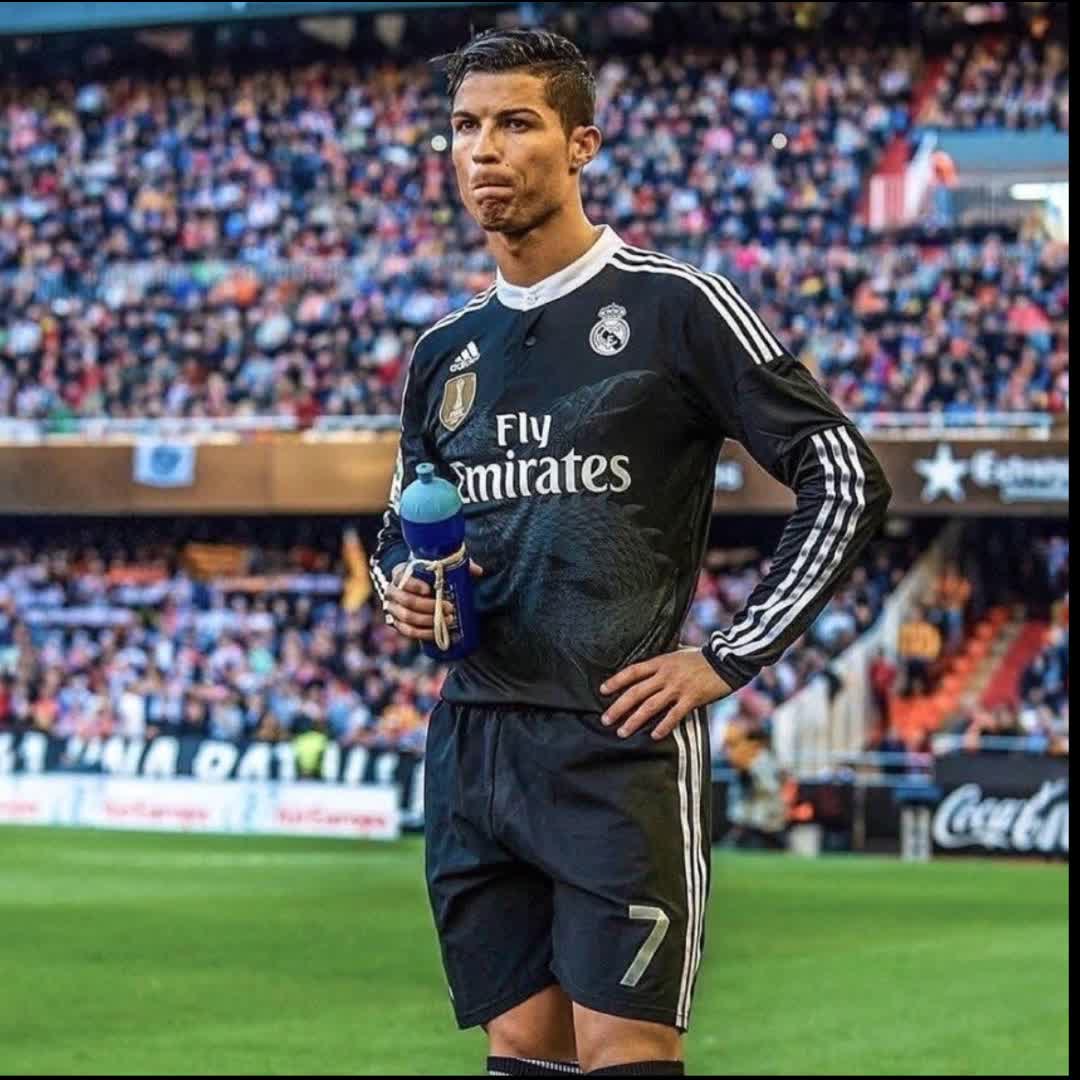 Post by Francisco Billionz: Christiano Ronaldo.. #trending #soccer #football #sports #viral #tshepihustlemom #arsenal #basketballhighlights...