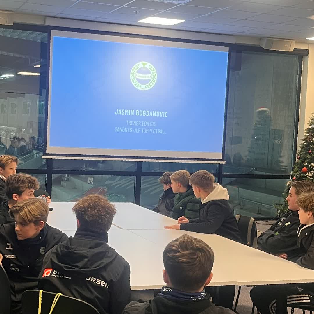 Post by Jasmin Bogdanovic: Today we started with training for the new season. The first gathering was my presentation as a former player and...