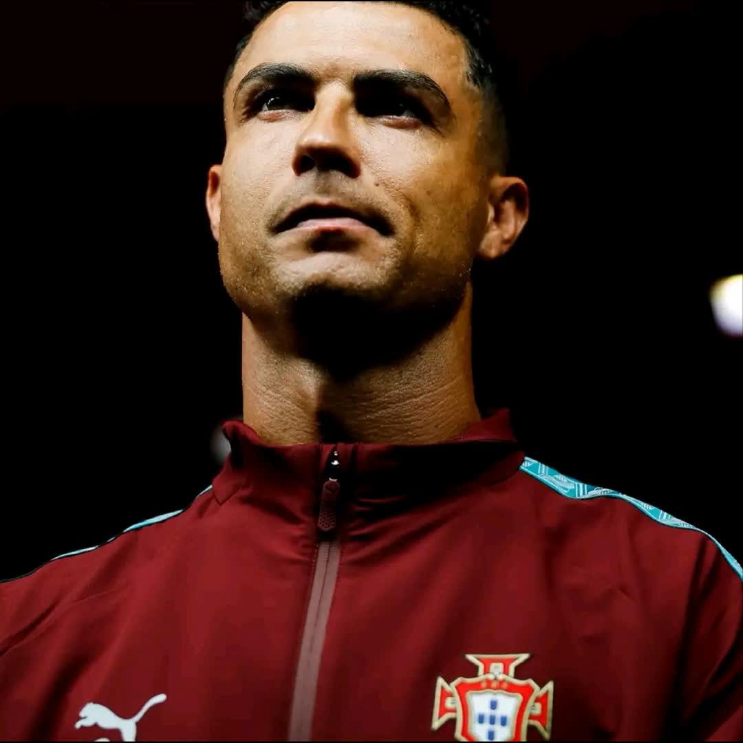 Post by Monja Fonenantsoa: 🇵🇹🚨 CRISTIANO RONALDO LEAVES PORTUGAL CAMP Cristiano Ronaldo left Portugal’s training camp after being left on...