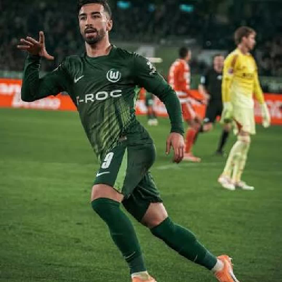 Post by Various Sport: @ocx @allsportss @avotra129 #football #soccer #foryou #follow