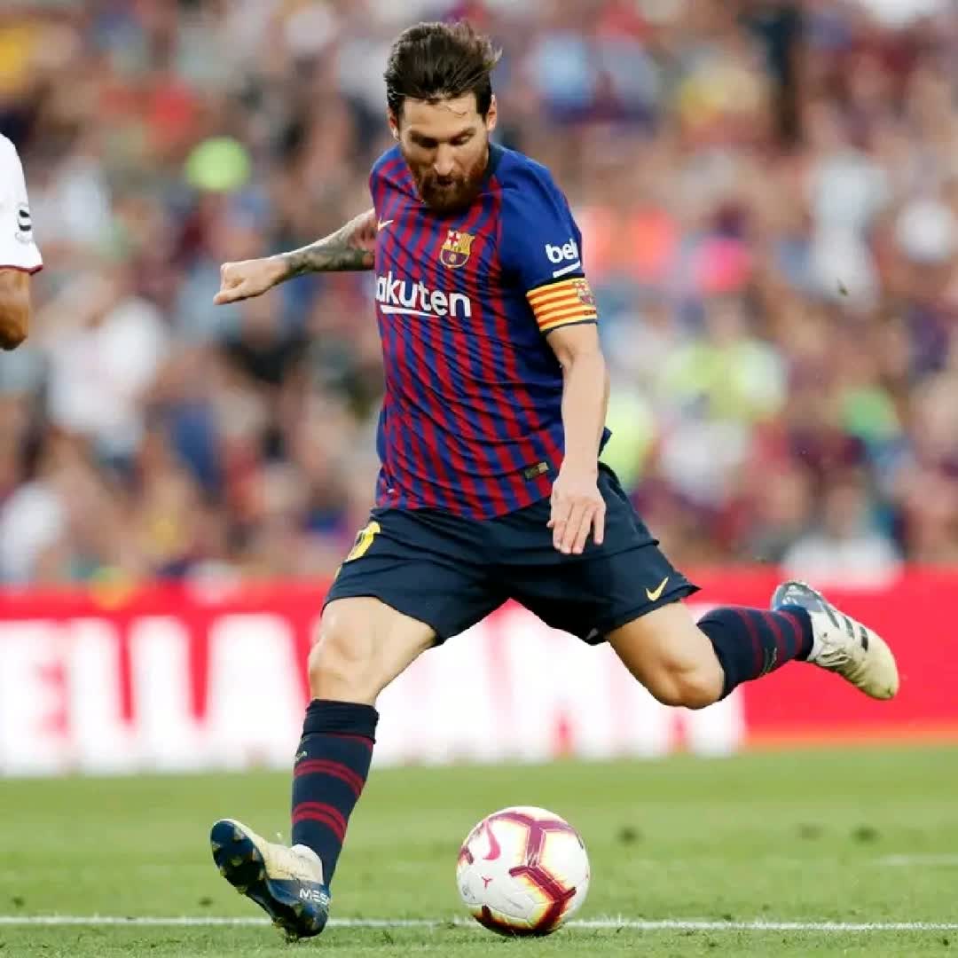 Post by Yihdego Gateway: Messi #viral #sports #football #buzzer_fan_official #follow
