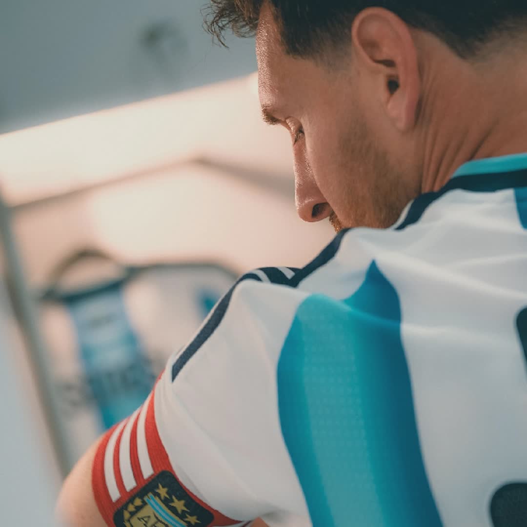 Post by Emmanuel Ikwaibom: Messi #Daily #fyp #buzzer #sports #viral