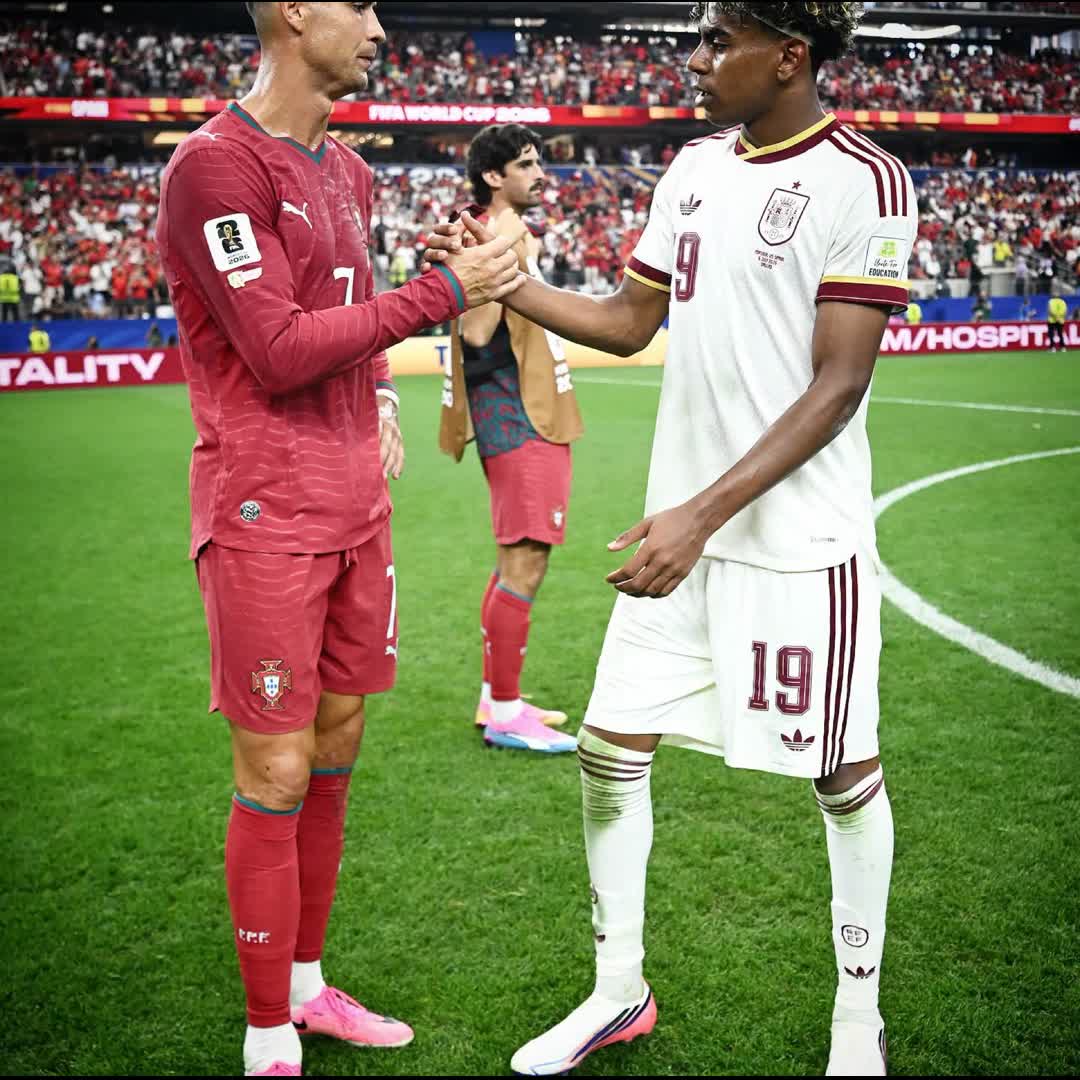 Post by MUHAMMAD ABUBAKAR ABDULLAHI: 🥶✨ “𝐀𝐔𝐑𝐀 𝐈𝐍 𝐅𝐎𝐎𝐓𝐁𝐀𝐋𝐋 𝐅𝐎𝐑 𝐌𝐄 𝐈𝐒 𝐂𝐑𝐈𝐒𝐓𝐈𝐀𝐍𝐎 𝐑𝐎𝐍𝐀𝐋𝐃𝐎”, reveals Lamine Yamal...