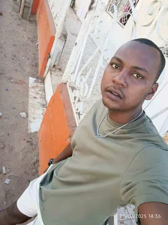 tolojanahary401
