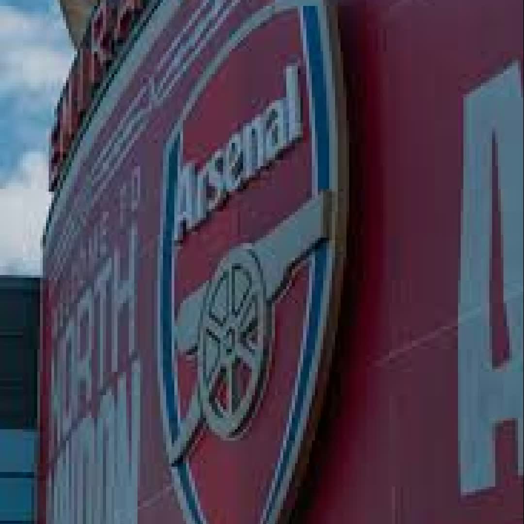 Post by Me lo: Arsenal Arsenal @amaresewnet @taru @ghost67 @zehoor346.abdu @teddy1212 @seifu.manunited @abwalrjalmrw576...