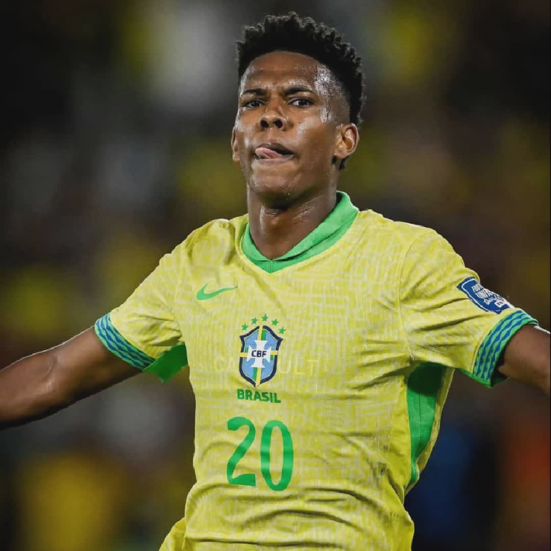 Post by Flexy joe: 🇧🇷💥 𝐄𝐒𝐓𝐄̂𝐕𝐀̃𝐎 (𝟏𝟖) scored on his last 𝟓 𝐒𝐓𝐀𝐑𝐓𝐒: ⚽️ vs Senegal ⚽️ vs Qarabag ⚽️ vs Wolves ⚽️ vs...
