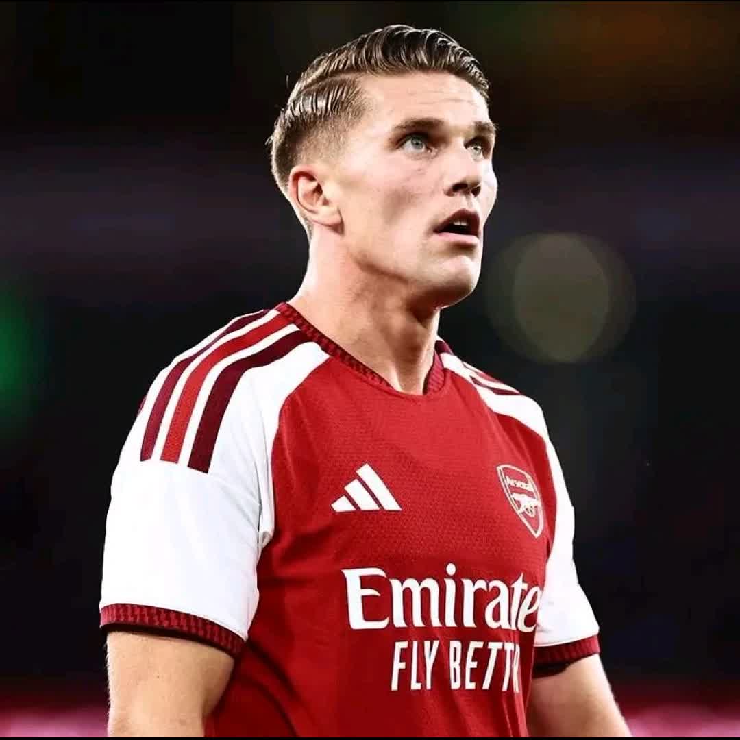 Post by Benjamin Adams: Arsenal
