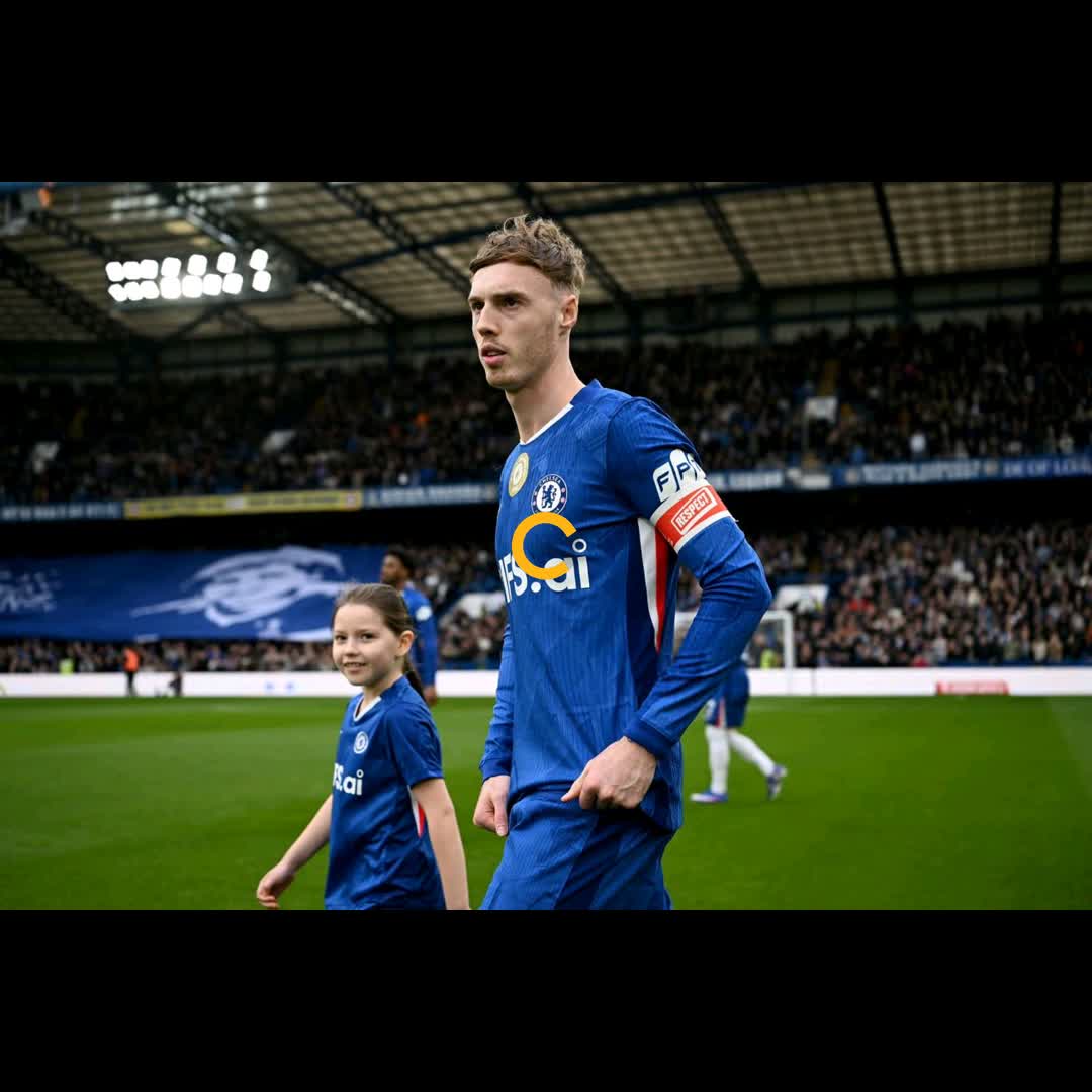 Post by SPORT White: cole captain