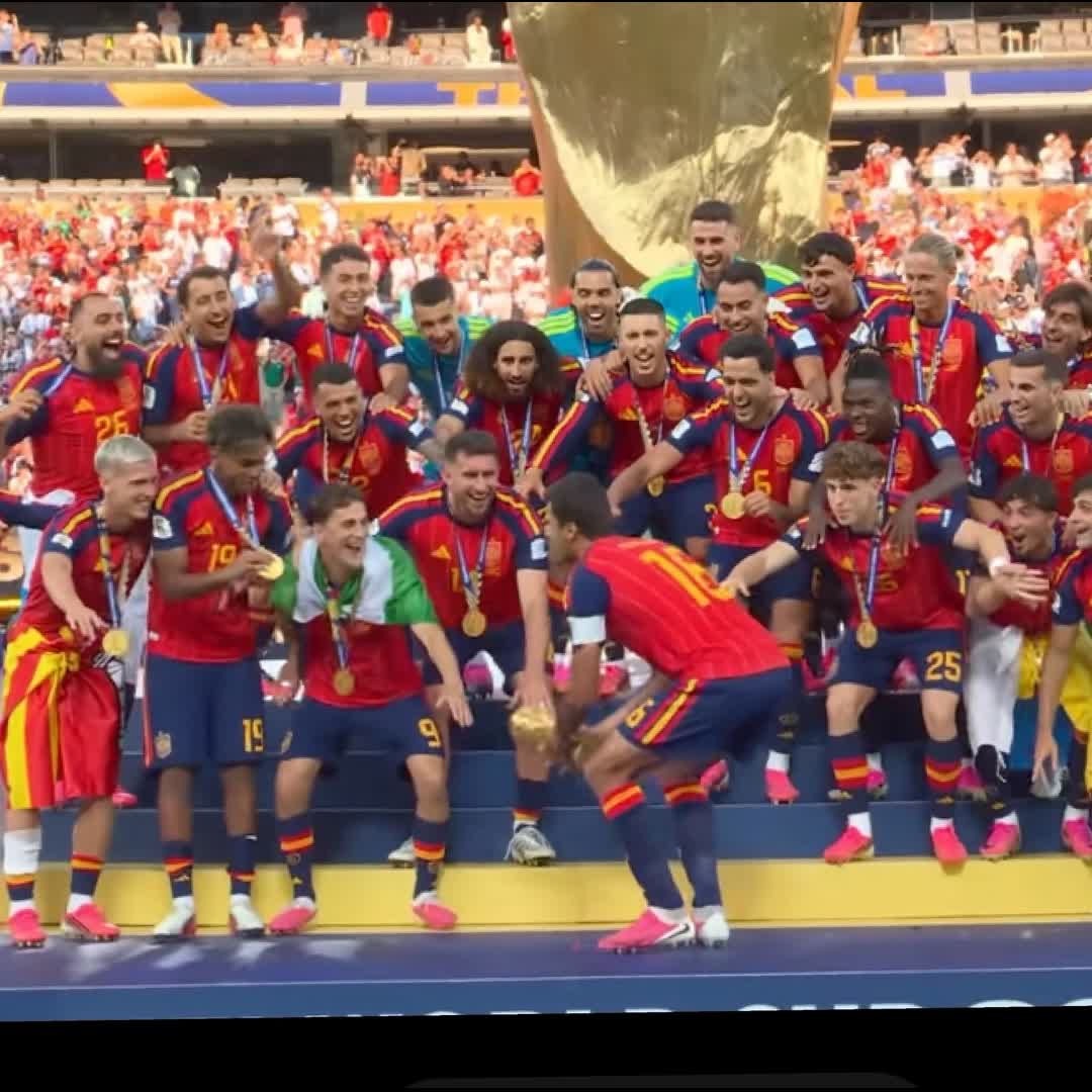 Post by samrawit abrha: Spain 🎉🎉🎉🎉🫡🫡🫡 so, full game Spain was playing alone, well Done #buzzer #viral #fyp #sports #Daily #football...
