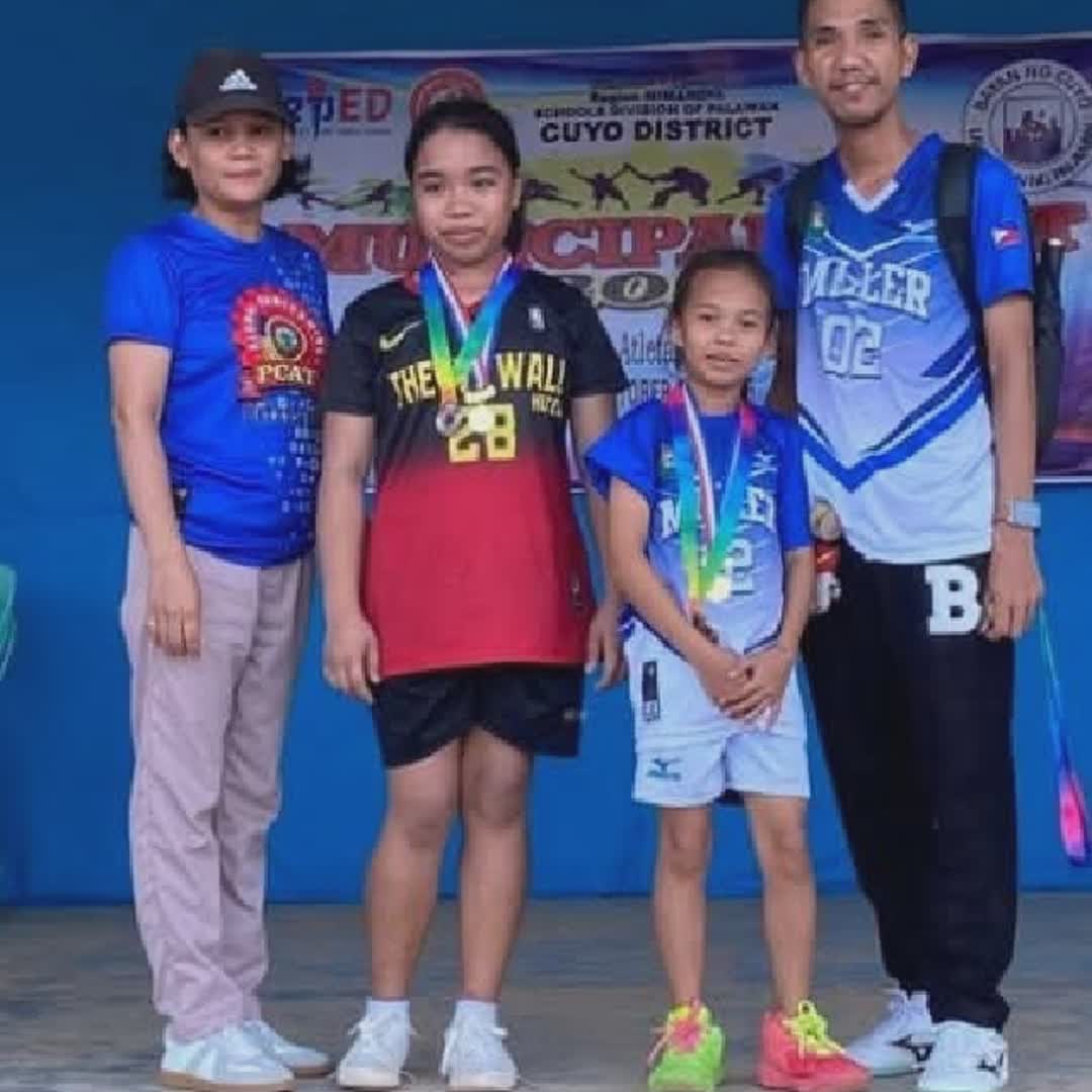 Post by Helen grace Catchava: My gold medalist .. #tabletennis