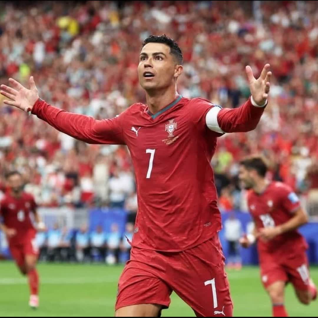Post by Teketsel Tsige: CR7