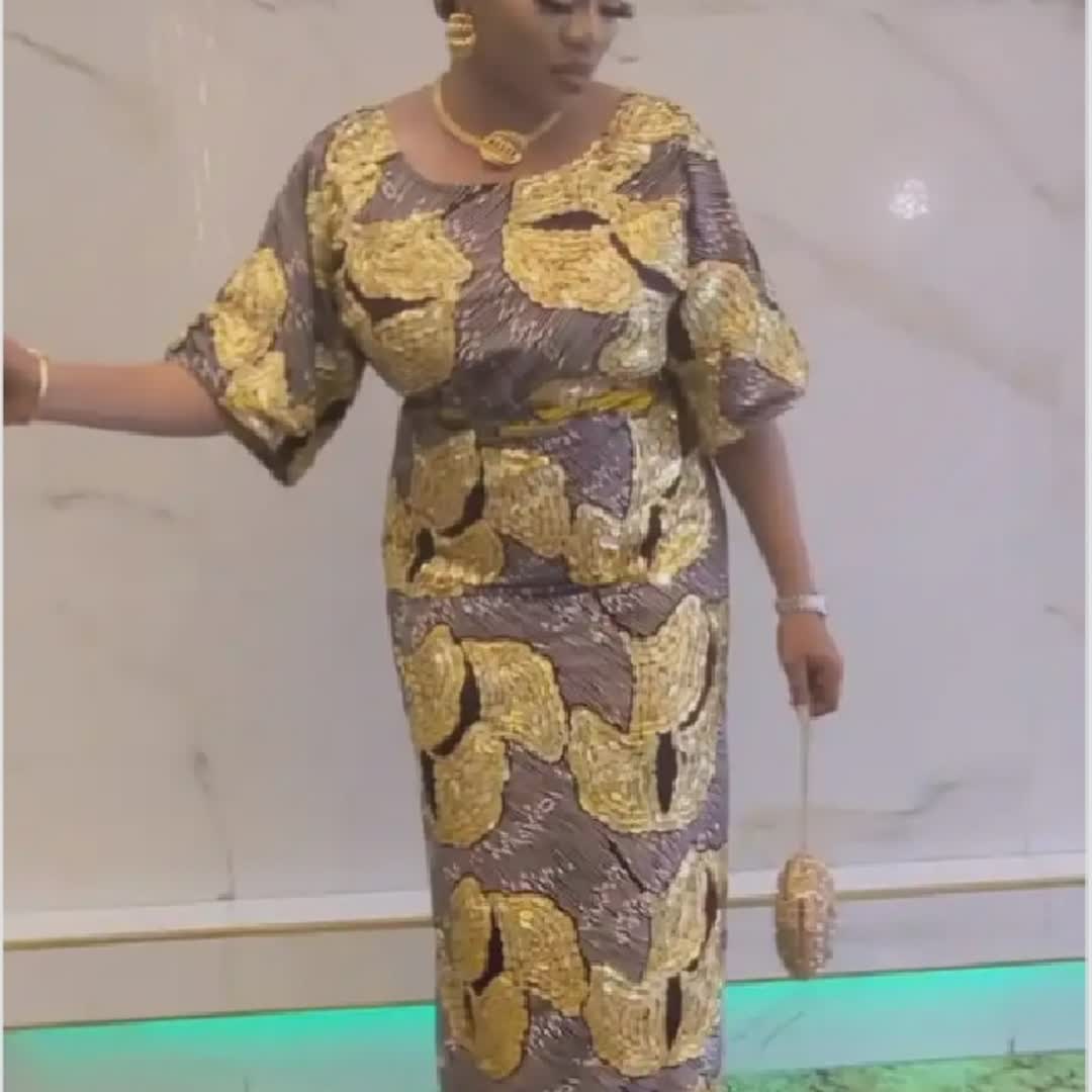 Post by Amaka Onu: African outfit for women
