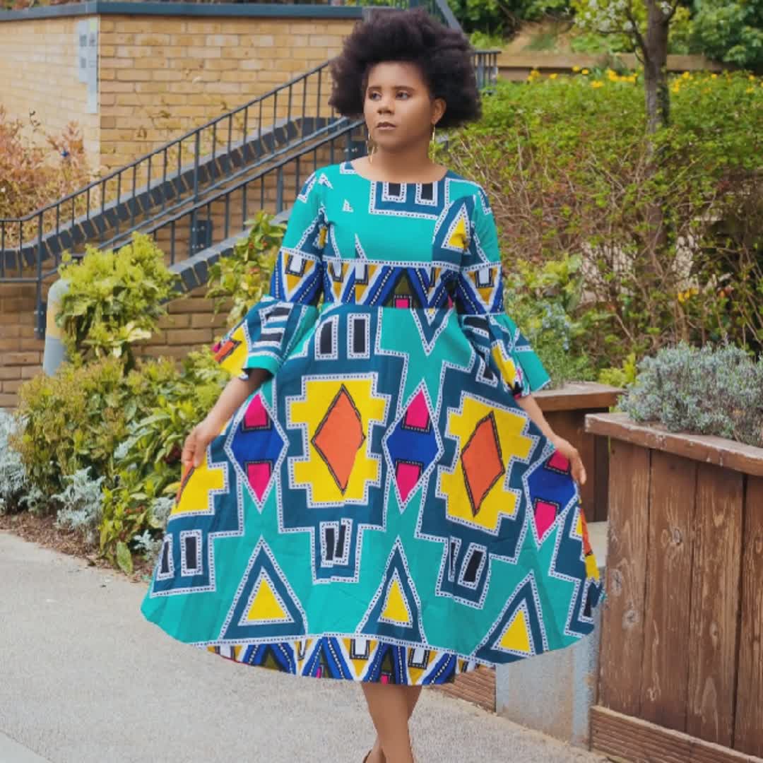 Post by Amaka Onu: Modest African outfit