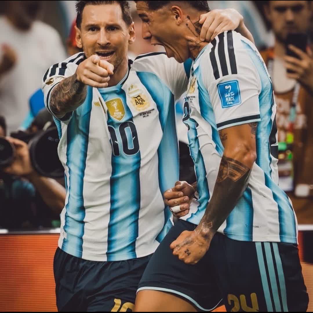 Post by Olayiwola James: Lionel Messi @danzylee @loverboy02 @ubomachiagozie073 @jatooflagos @natemoke55555 @sexi @ericman001 @globalsport31...
