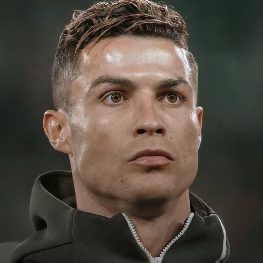 Post by newman adem: Cr7