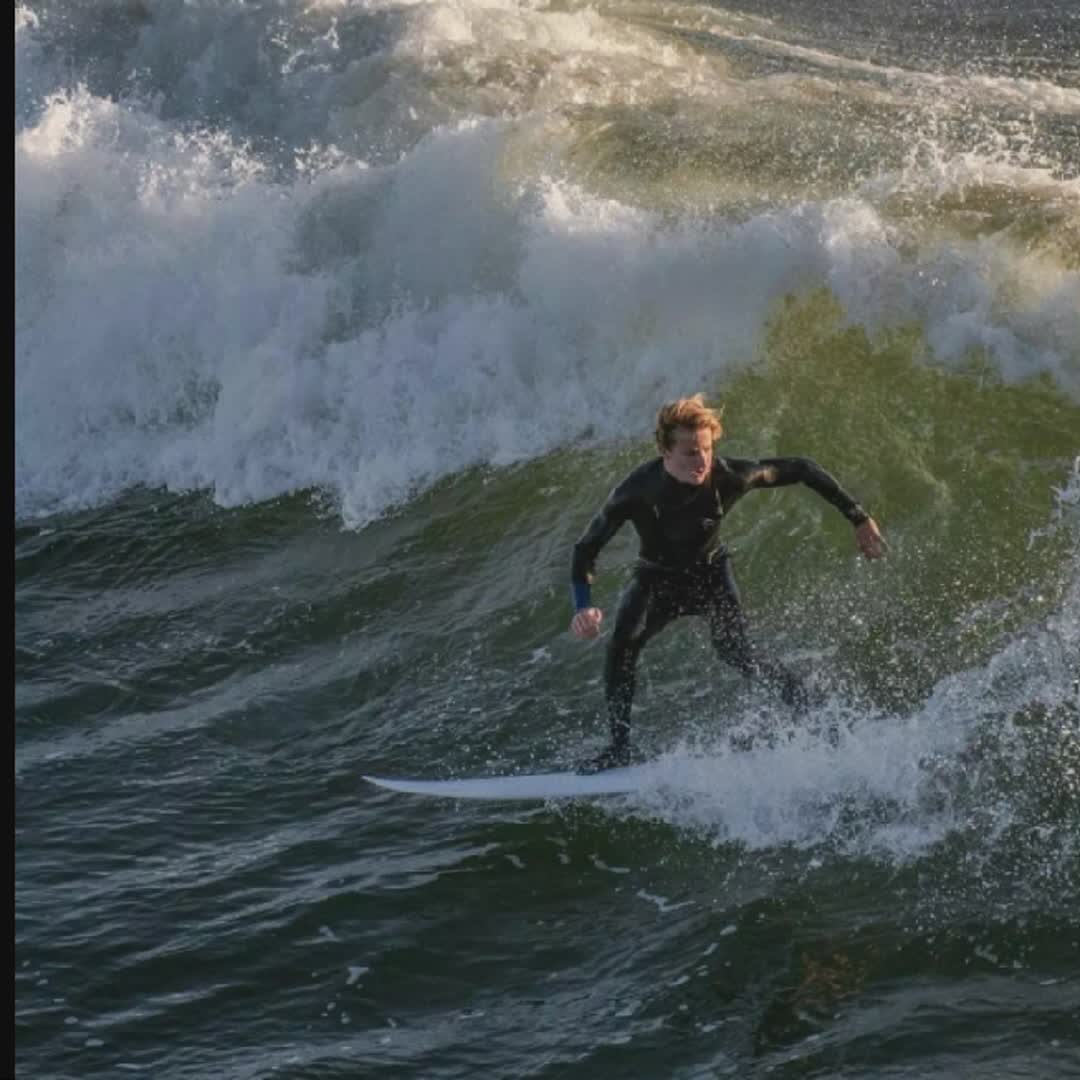 Post by Rosemarie Kabigting: Perfect wave on your surfboard 🏄🏻‍♂️ @buzzer_fan_official @mdawini80 @wolf1david @matuakp @adiscuhara @rockpop...