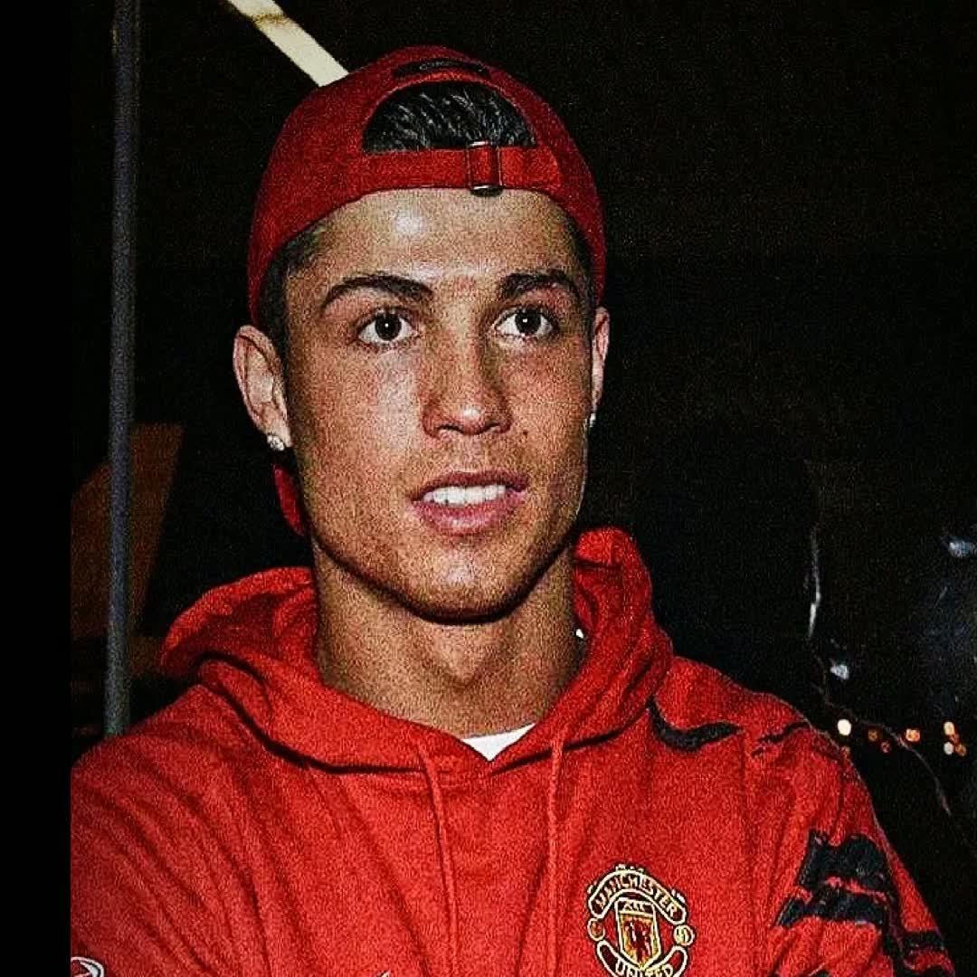 Post by Temesgen Hailmaryam: Rember young ronaldo