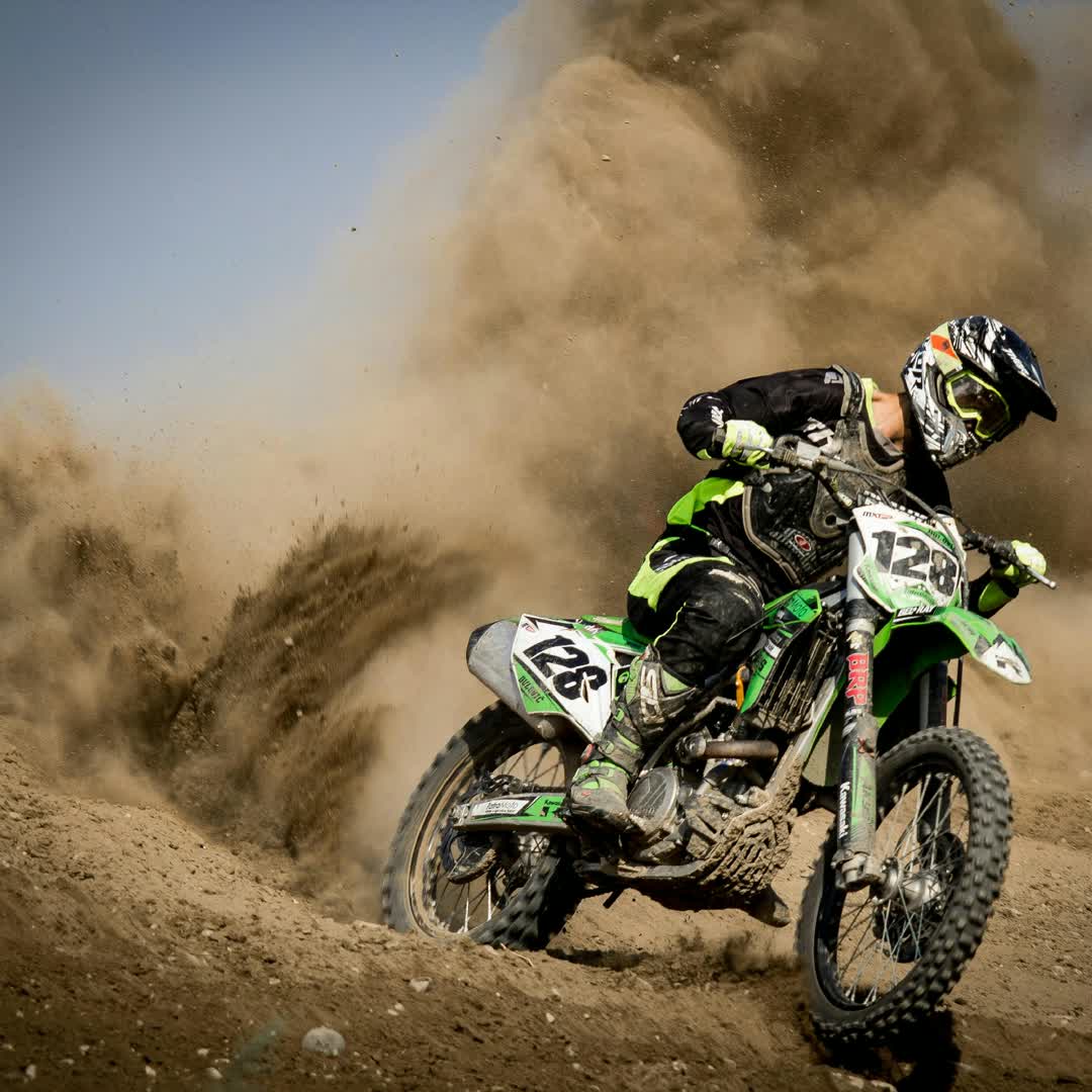 Post by EXTREME GRAVITY: #buzzer #viral #fyp #sports #Extreme #adrenaline #Gravity #jump #bike #pitbike #enduro #motorsport #motodrift...