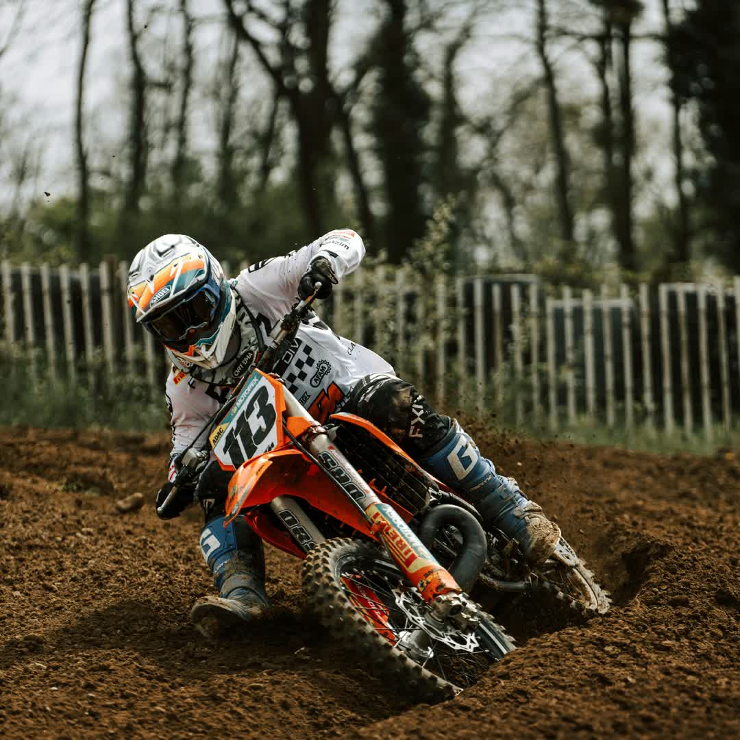 Post by EXTREME GRAVITY: #buzzer #viral #fyp #sports #Extreme #adrenaline #Gravity #jump #bike #pitbike #enduro #motorsport #motodrift...