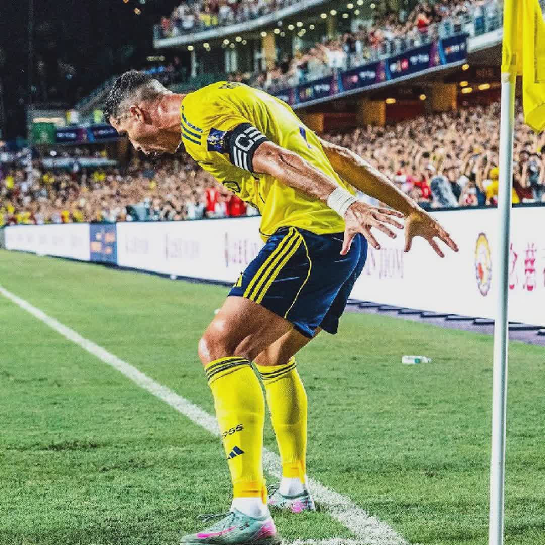 Post by mercykudzaishoko14 Mercy Kudzai Shoko: Christiano Ronaldo @redbull @rejaulkorem952 @tebogondivhuwo924 @lebogangpruddy @nonhlanhlamkhwanazi155 @nom...