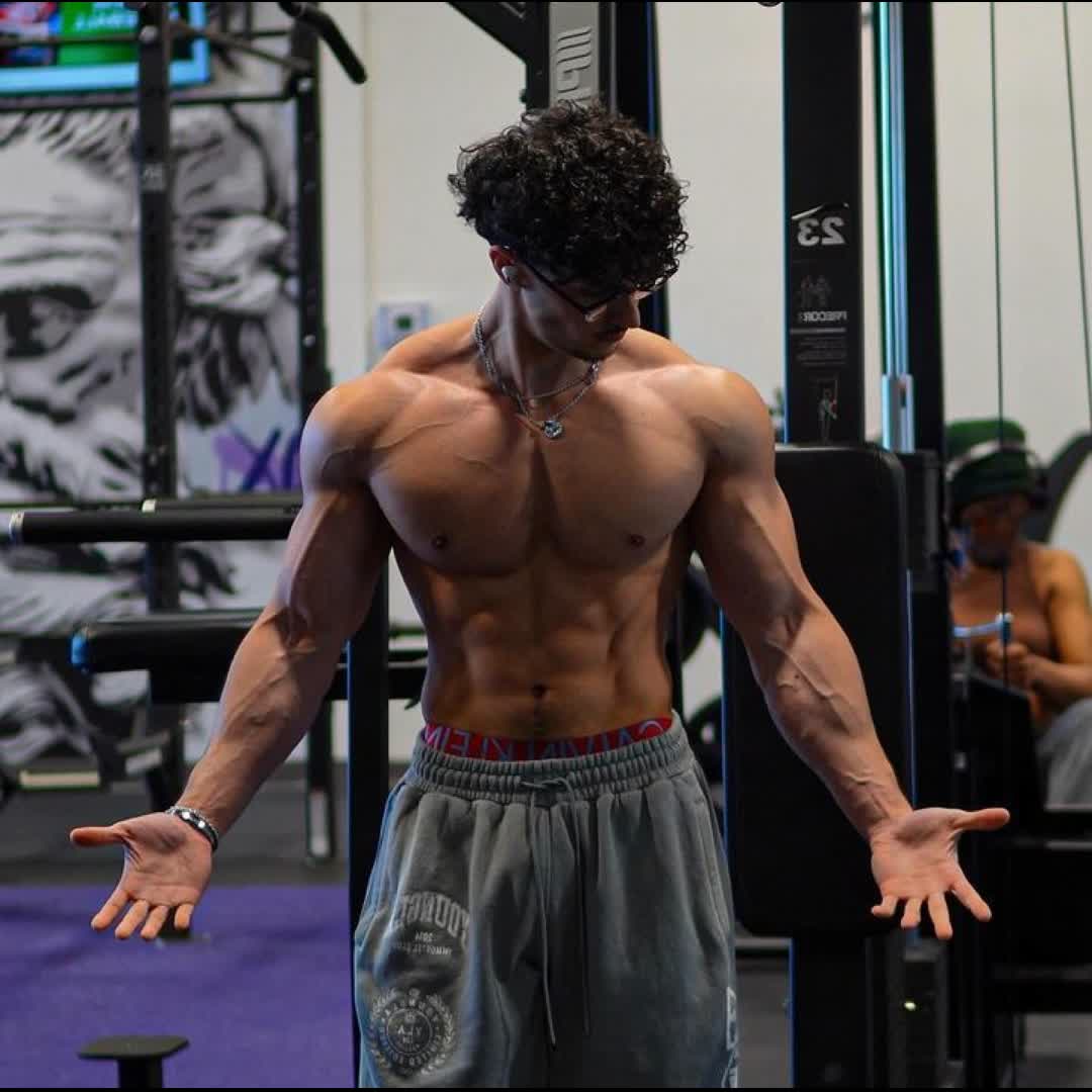 Post by selemani Yusuph: HOME WORKOUT You can train at home just as well as in the gym. Here are three really powerful exercises that will...