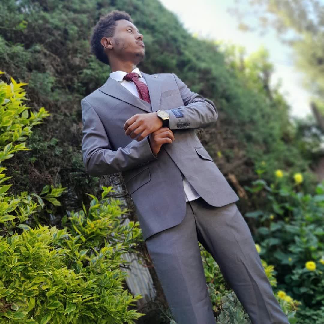 Post by Mamo M: ፎሎ አርጉኝ እመልሳለው #buzzer #fyp #viral #Daily #sports #buzzer_fan_official #football #soccer #trending #basketball #Game...