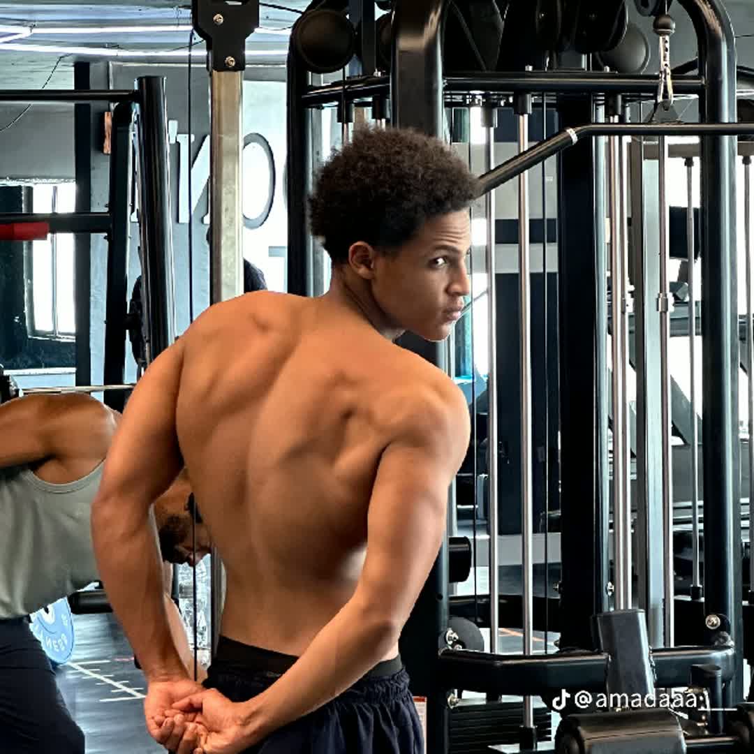 Post by Ethio Bodybuilding 100: 1 Million view