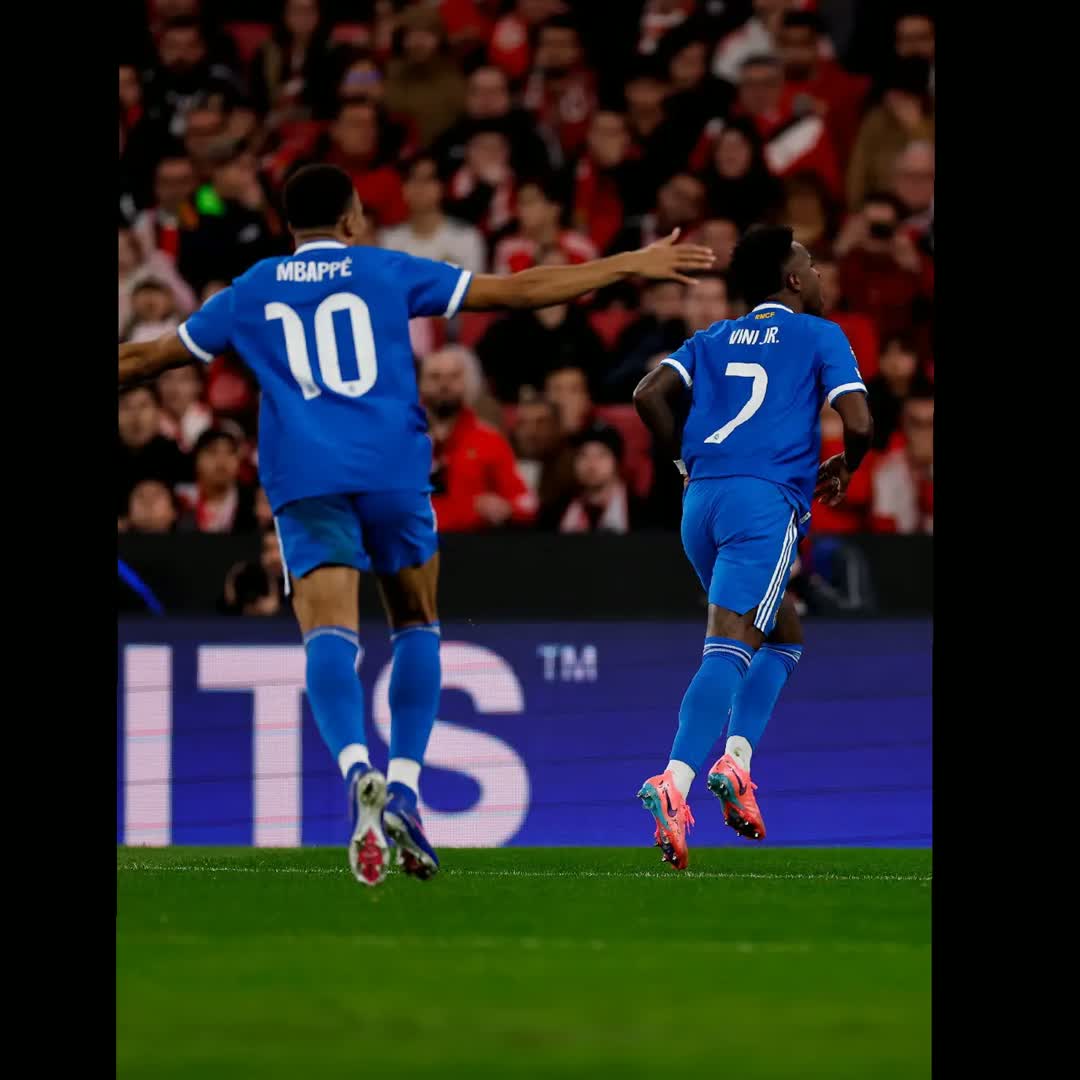 Post by Yero Yero: #buzzer_fan_official #football #buzzer #viral #fyp #sports #Daily #soccer #trending #Game