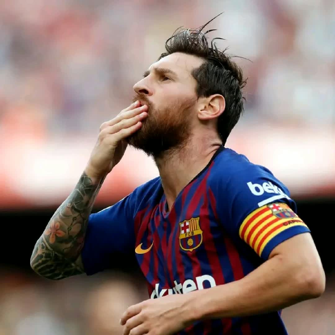 Post by Anicet Randrianantenaina: #buzzer #fyp #Daily #viral #sports #football #buzzer_fan_official #soccer #trending #Game #Messi #footballhighlights...