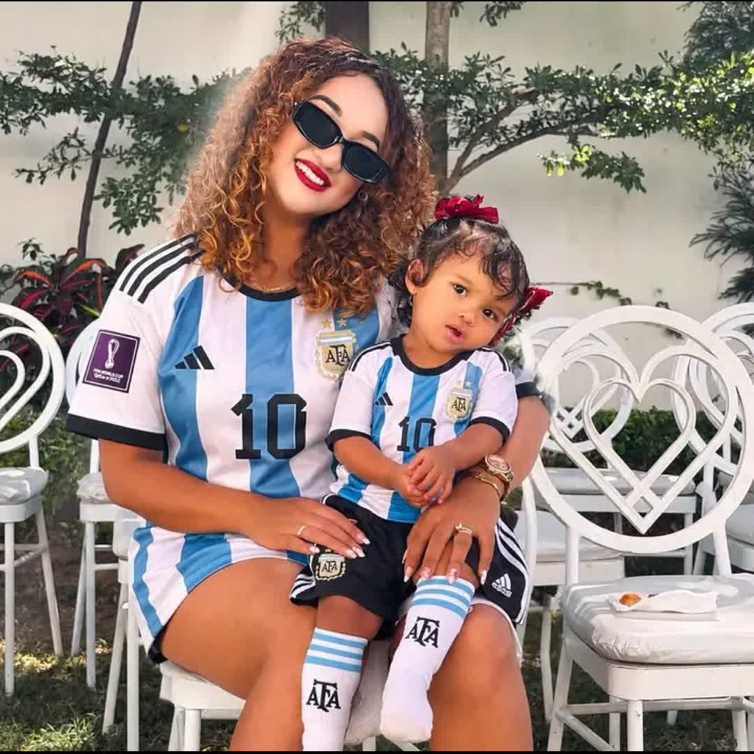 Post by Fano Fanomezantsoa: Tre Belle ma fille 😍😍