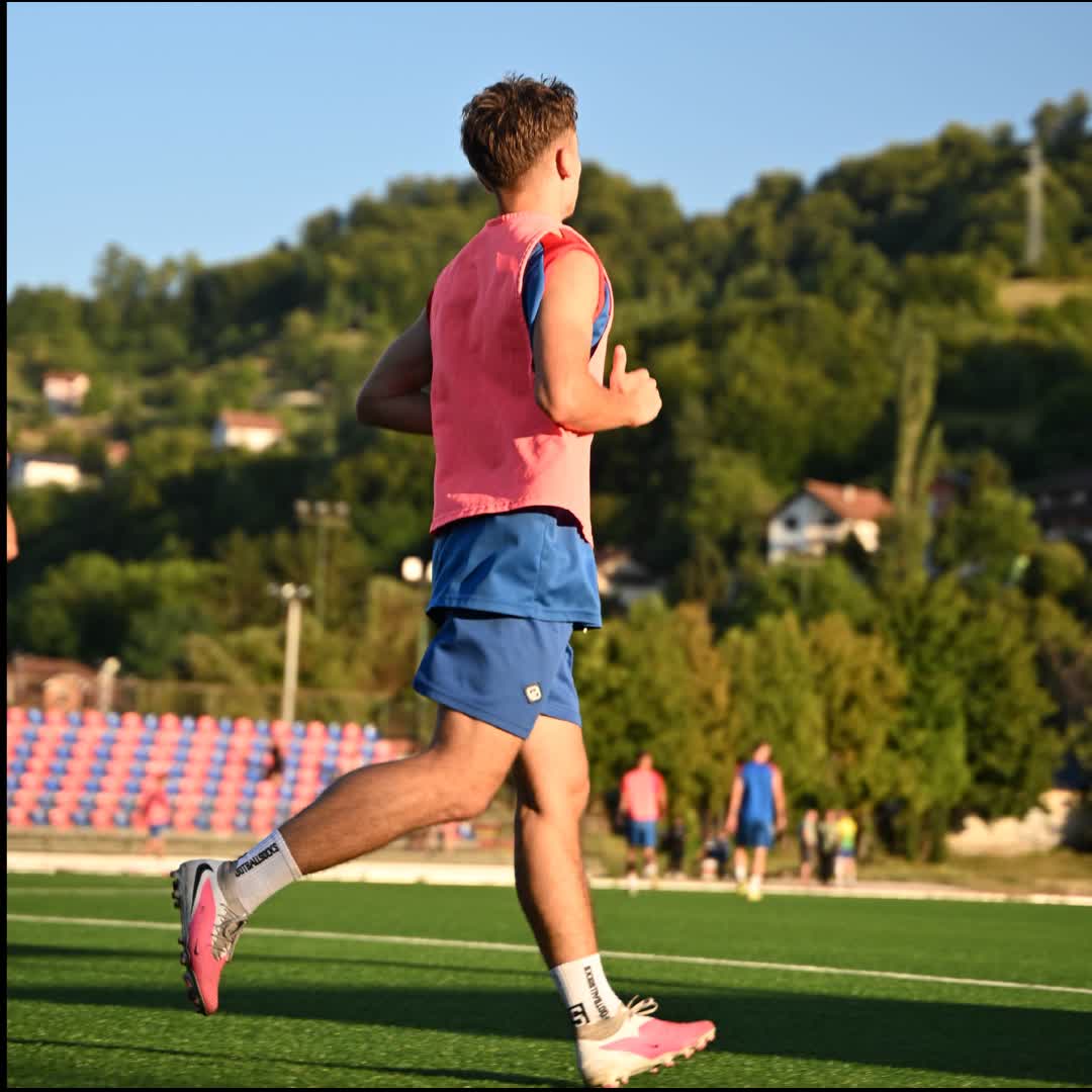 Post by Eman Spahic: #buzzer #viral #fyp #sports #Daily #football #buzzer_fan_official