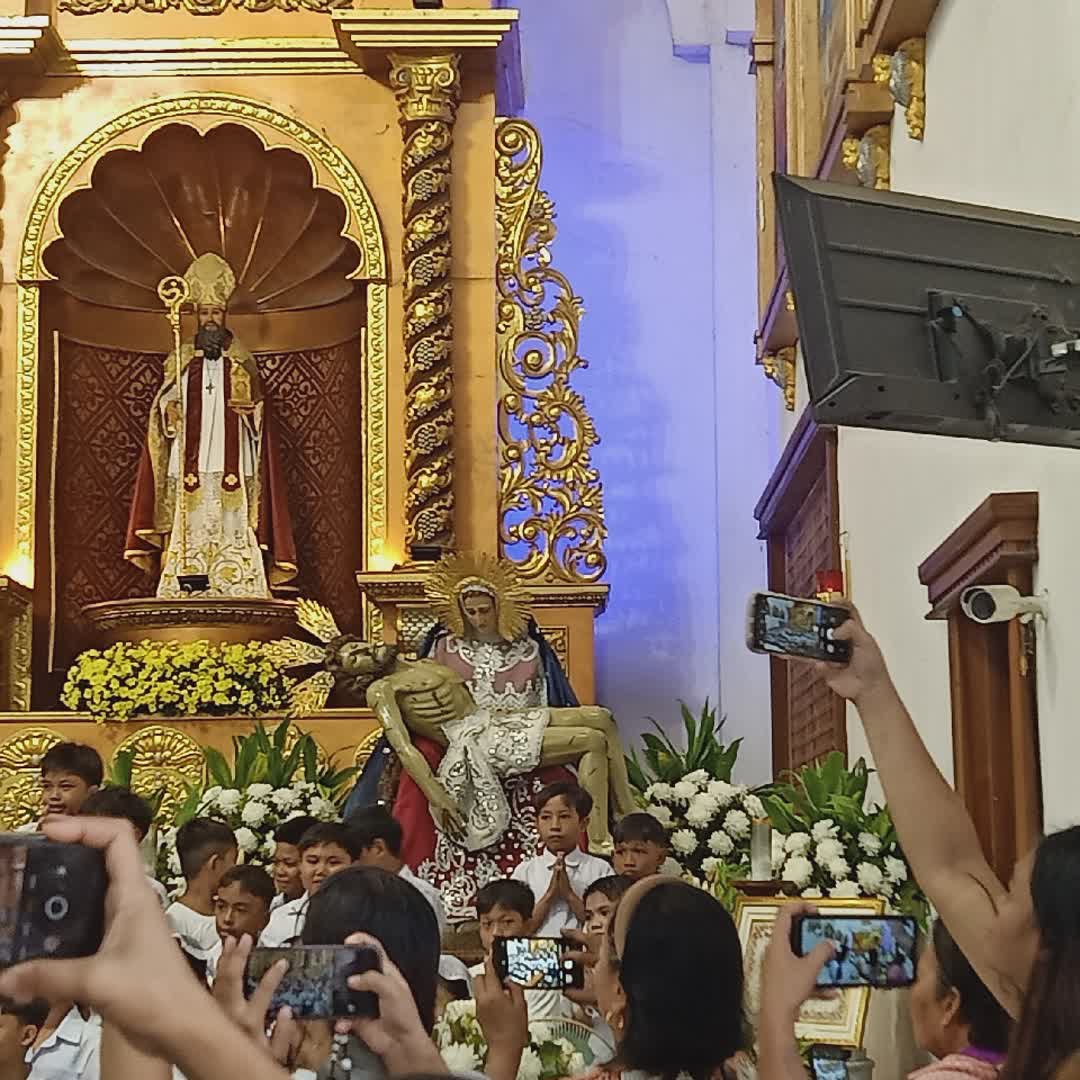 Post by stephanie cruz: 1st communion 🥰