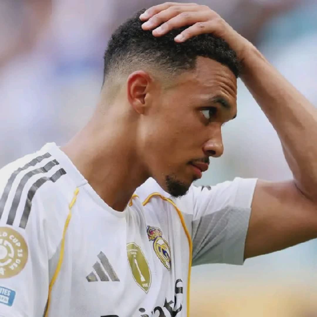Post by Abdulmalik Mohammed: 🚨 𝐁𝐑𝐄𝐀𝐊𝐈𝐍𝐆: Trent will be RECOVERED in time to face Liverpool at Anfield, reports Times. 🤍⏳