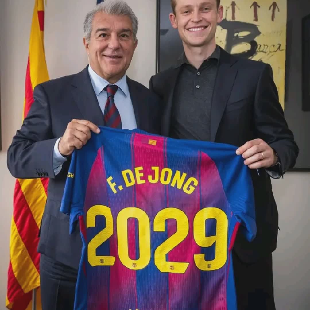Post by Abdulmalik Mohammed: 💭 Frenkie de Jong: “Have I ever thought about leaving? No. Since I was a kid I DREAMED of playing for Barça. I’m...