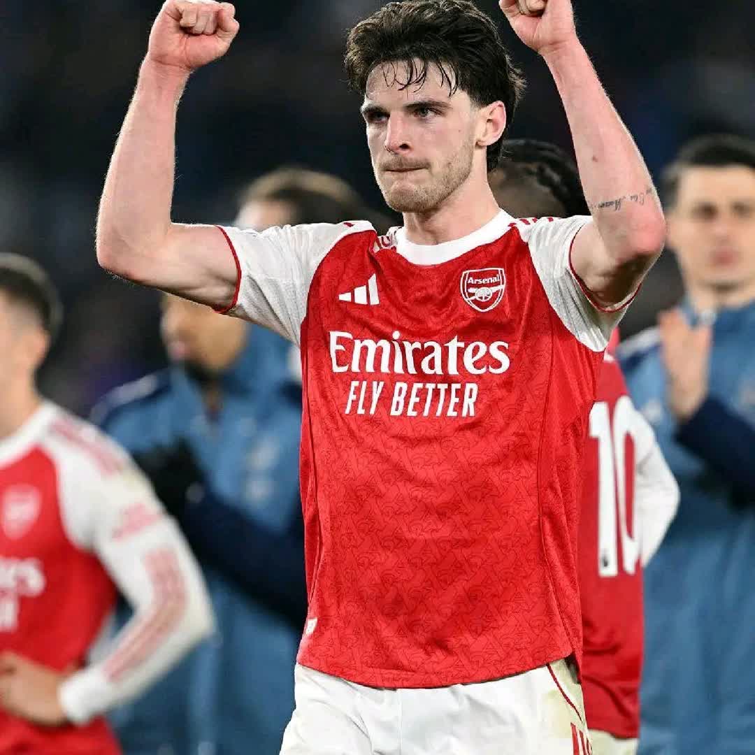 Post by Abenezer Solomon: 🚨 𝐎𝐅𝐅𝐈𝐂𝐈𝐀𝐋: Declan Rice has been named 𝐏𝐫𝐞𝐦𝐢𝐞𝐫 𝐋𝐞𝐚𝐠𝐮𝐞 𝐏𝐥𝐚𝐲𝐞𝐫 𝐨𝐟 𝐭𝐡𝐞 𝐘𝐞𝐚𝐫 at the...