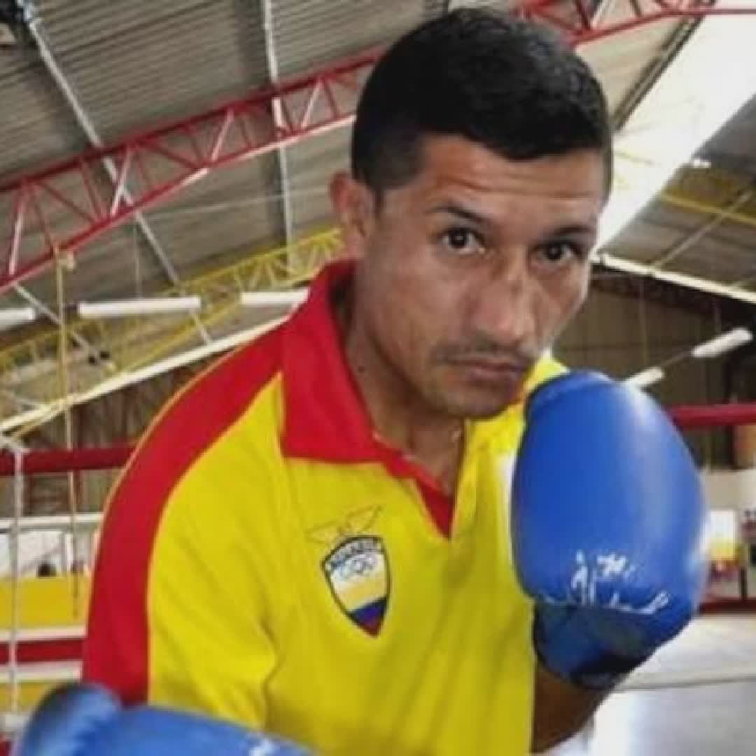 Post by Torren Morgenstern: Lightweight boxing champion loses title in surprise upset In a stunning turn, reigning lightweight champ Jamie...