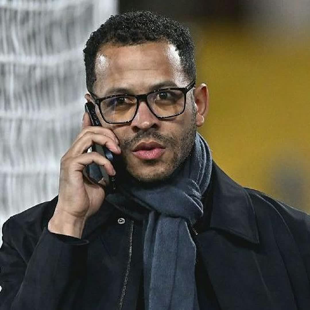Post by tiginlaa Nyavoro: 🚨 𝗕𝗥𝗘𝗔𝗞𝗜𝗡𝗚: Enzo Fernandez' teammates have asked Liam Rosenior to LIFT his suspension as they see him as a...