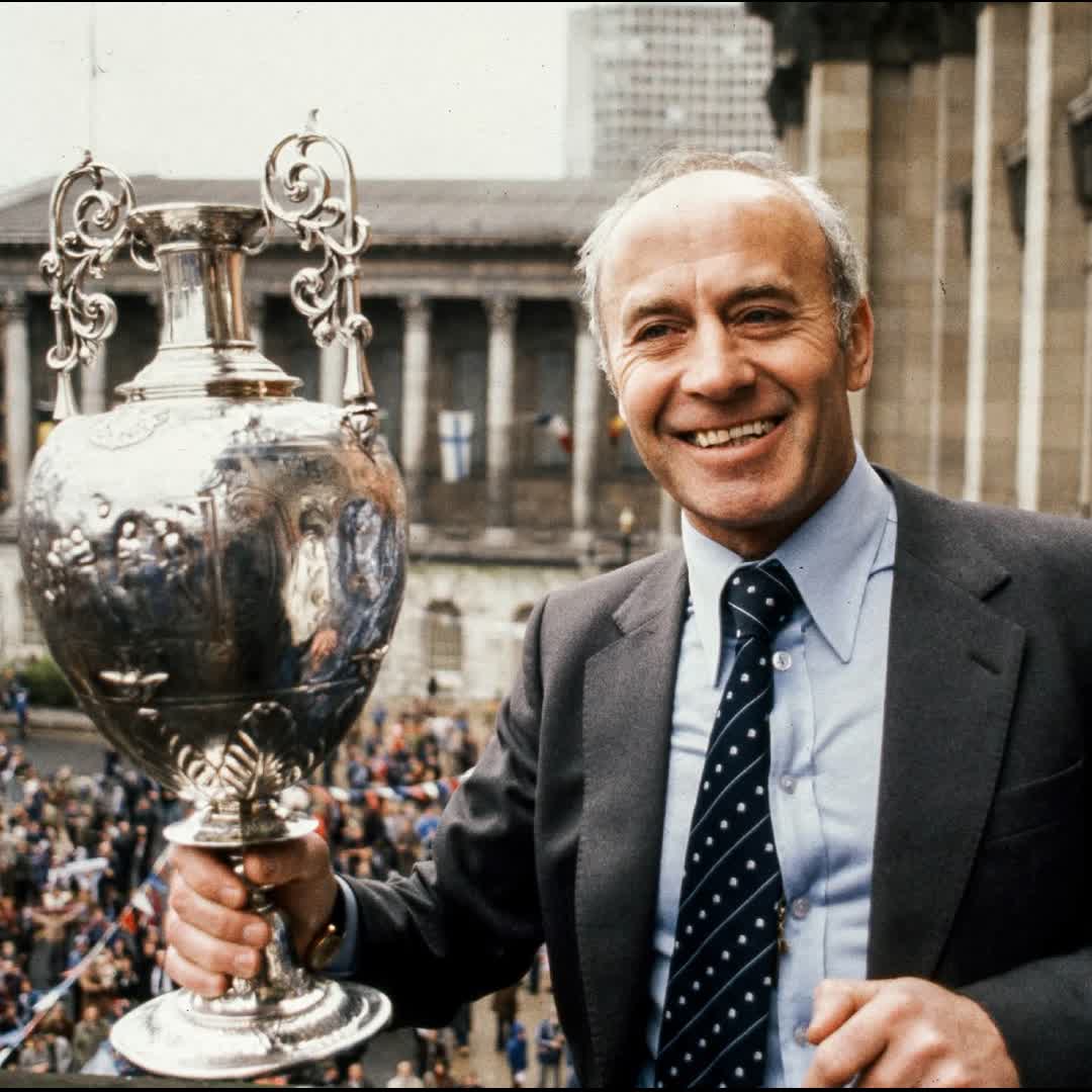Post by tiginlaa Nyavoro: Ron Saunders was appointed manager of Aston Villa #OnThisDay 52 years ago ⏮️ ⬆️ 1975 Promotion to First Division 🏆...