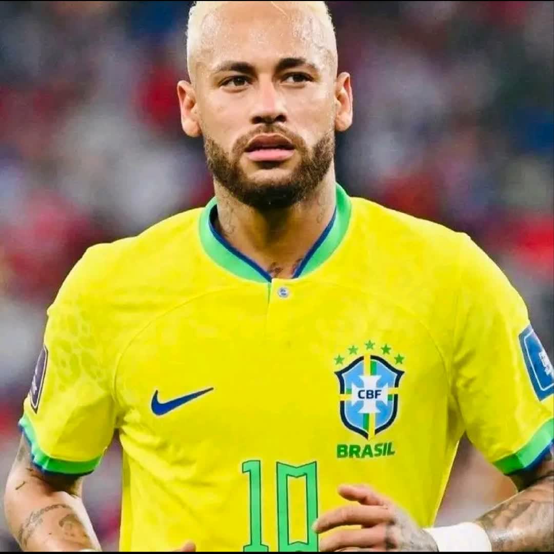 Post by Nsidibe Ufia: 🚨 𝐁𝐑𝐄𝐀𝐊𝐈𝐍𝐆: Neymar has suffered ANOTHER INJURY while playing for Santos. ❌ He picked up a calf problem and...