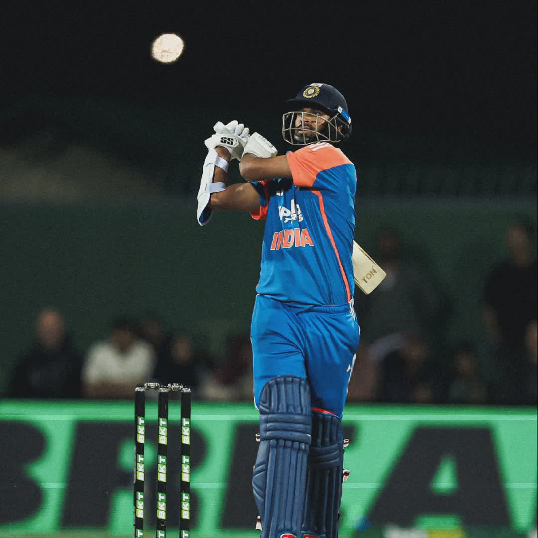 Post by Saideep Chouksey: Washington Sundar 🧿🔥 #buzzer #Daily #fyp #viral #sports #buzzer_fan_official