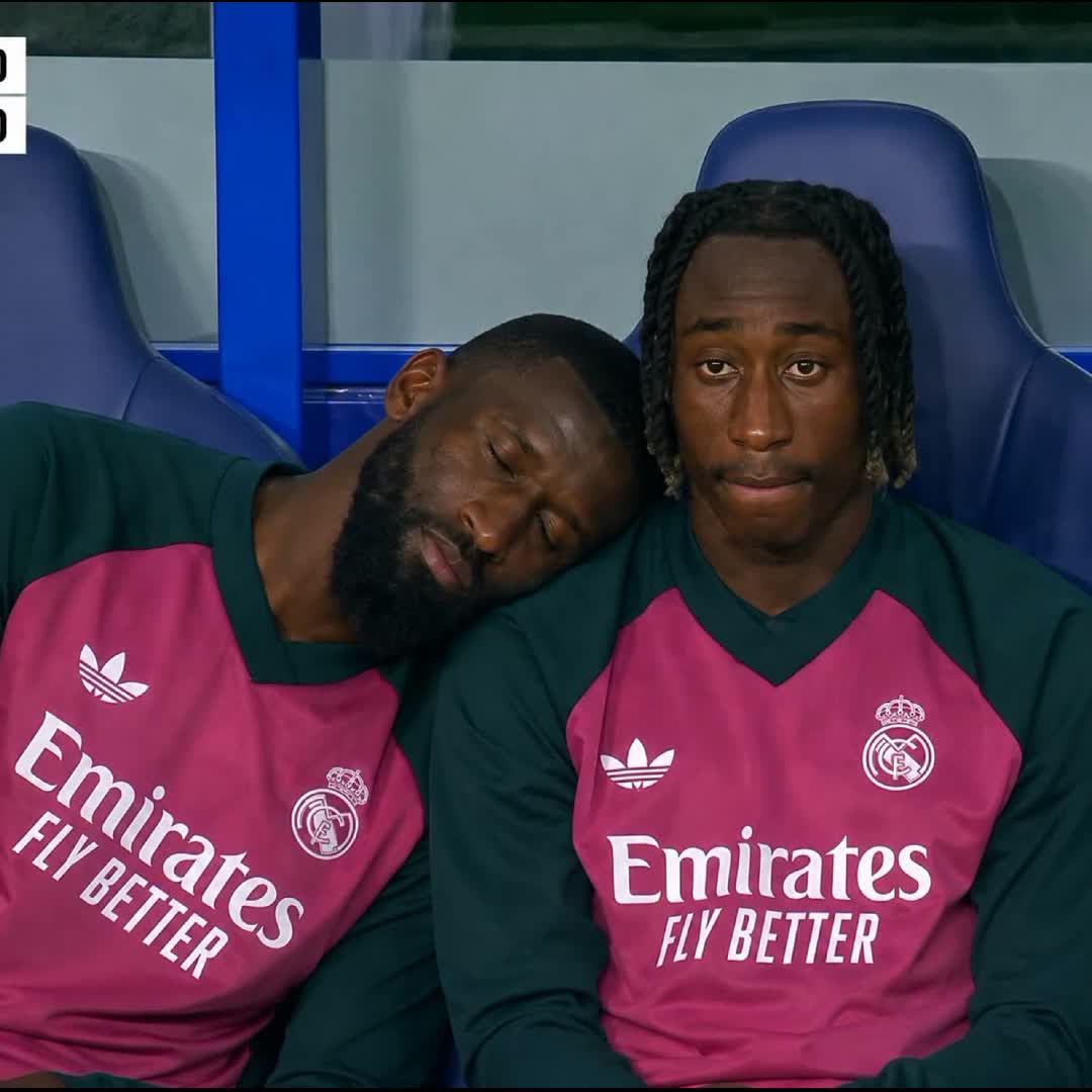 Post by No7 Ball: Funny moments during football
