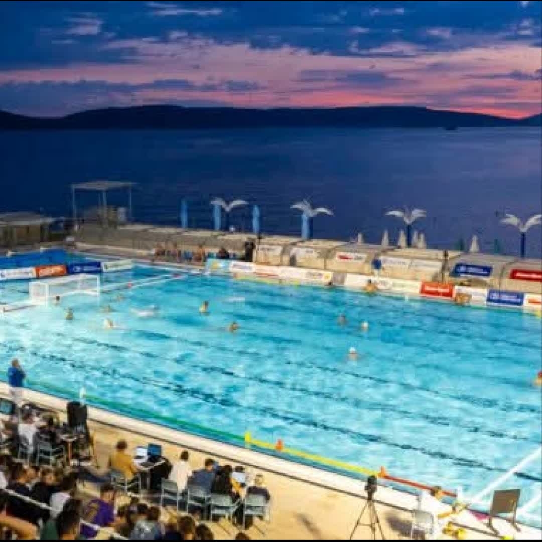 Post by Bernard Jurisic: This is the venue for waterpolo EuroCup finals Jadran 🇭🇷 - Marseille 🇨🇵 in Split, Croatia.