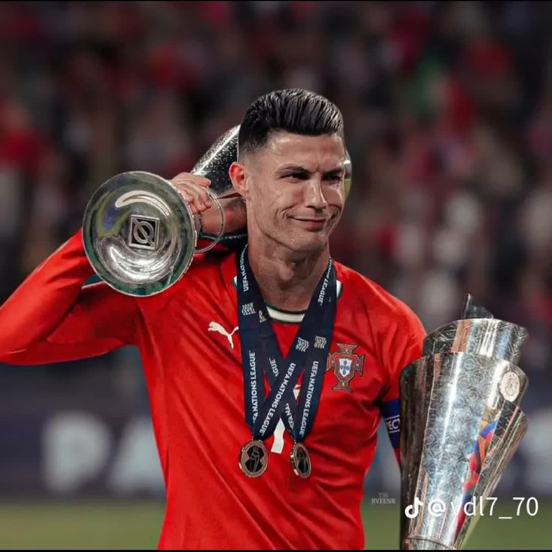 Post by Juye Jojo: CR7 the 🐐❤️‍🔥 @ismail97 @abebeman @mgt @jamesolaniyi657 @zoomfx @senasa @nour_houda @shegawmehari0...