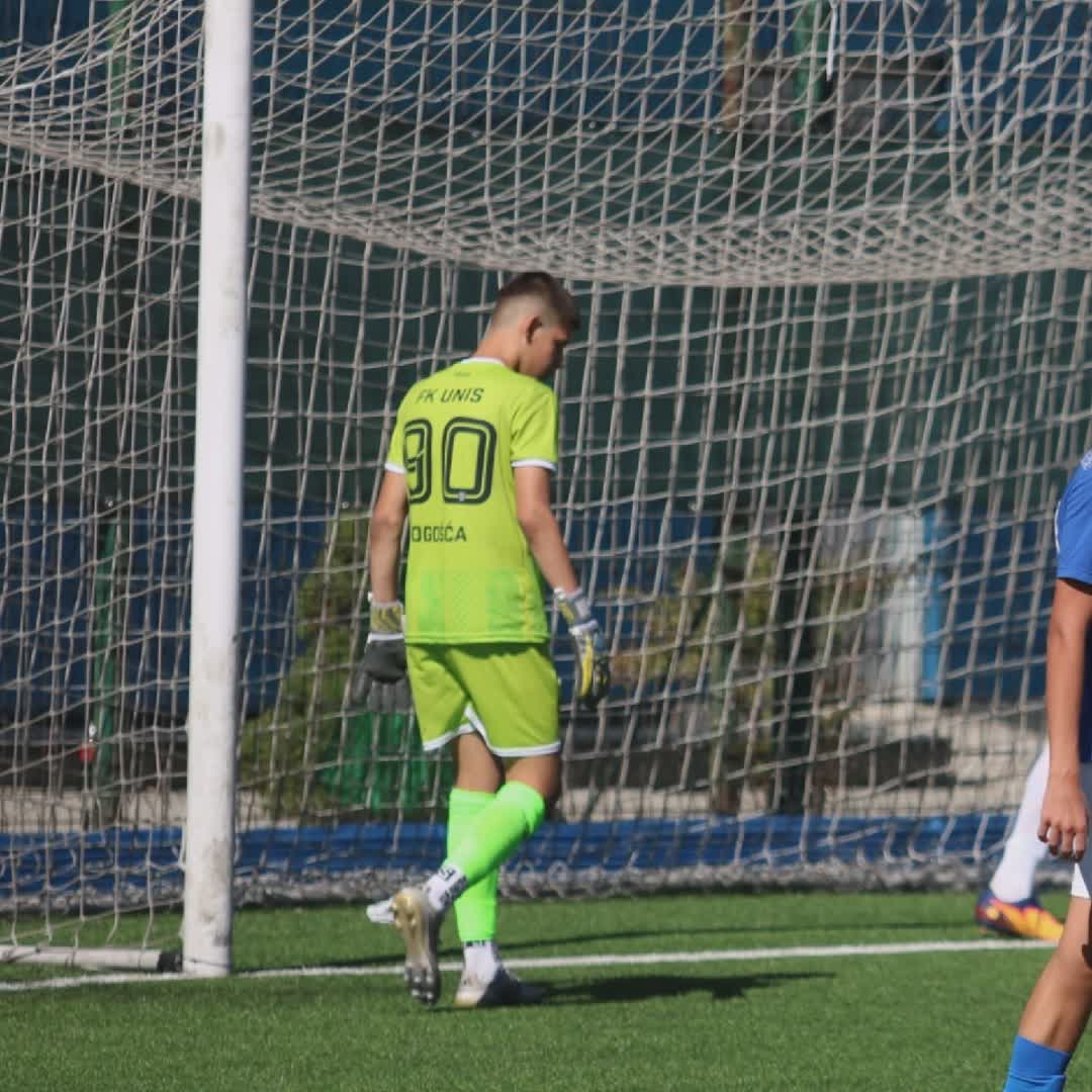 Post by Hamza El Hamza: Maksimal fokus #buzzer #sports #Daily #football #soccer #fyp