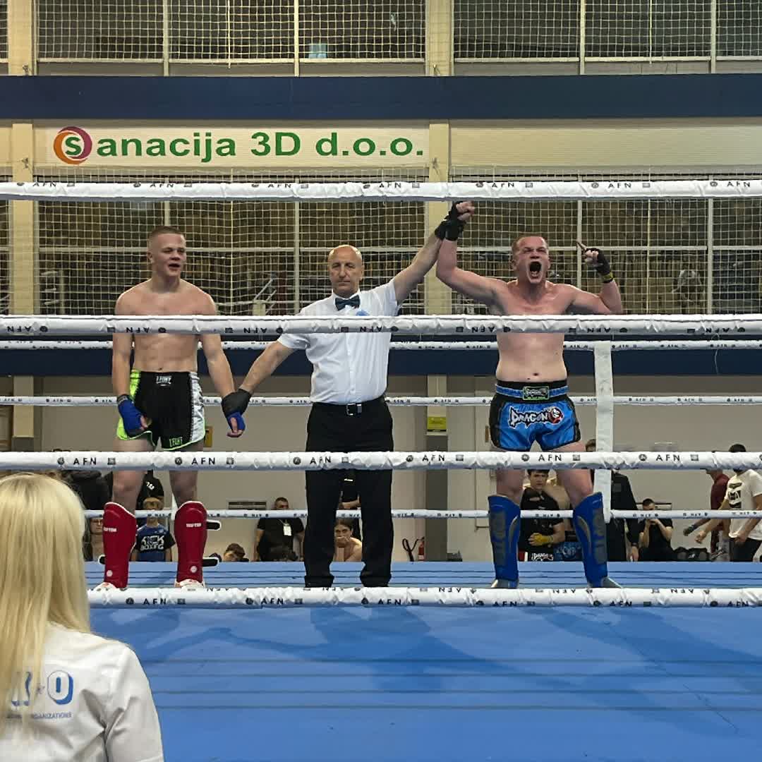 Post by Nedim Malkoc: #buzzer #viral #fyp #sports #Daily #buzzer_fan_official #Game #trending #foryou #Boxing #boxinghighlights...