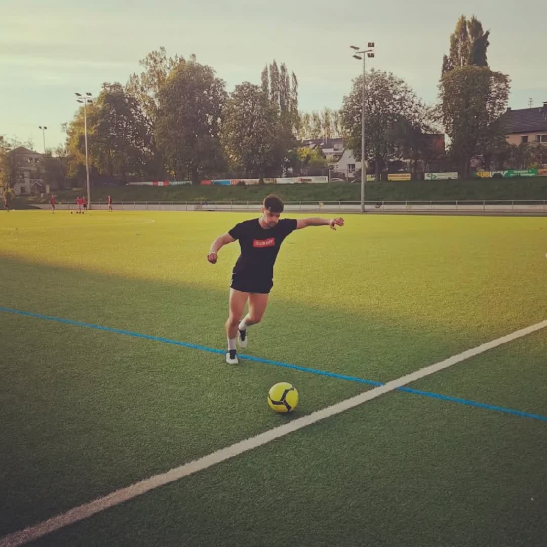 Post by Petar Ratković: #buzzer #sports #PR7